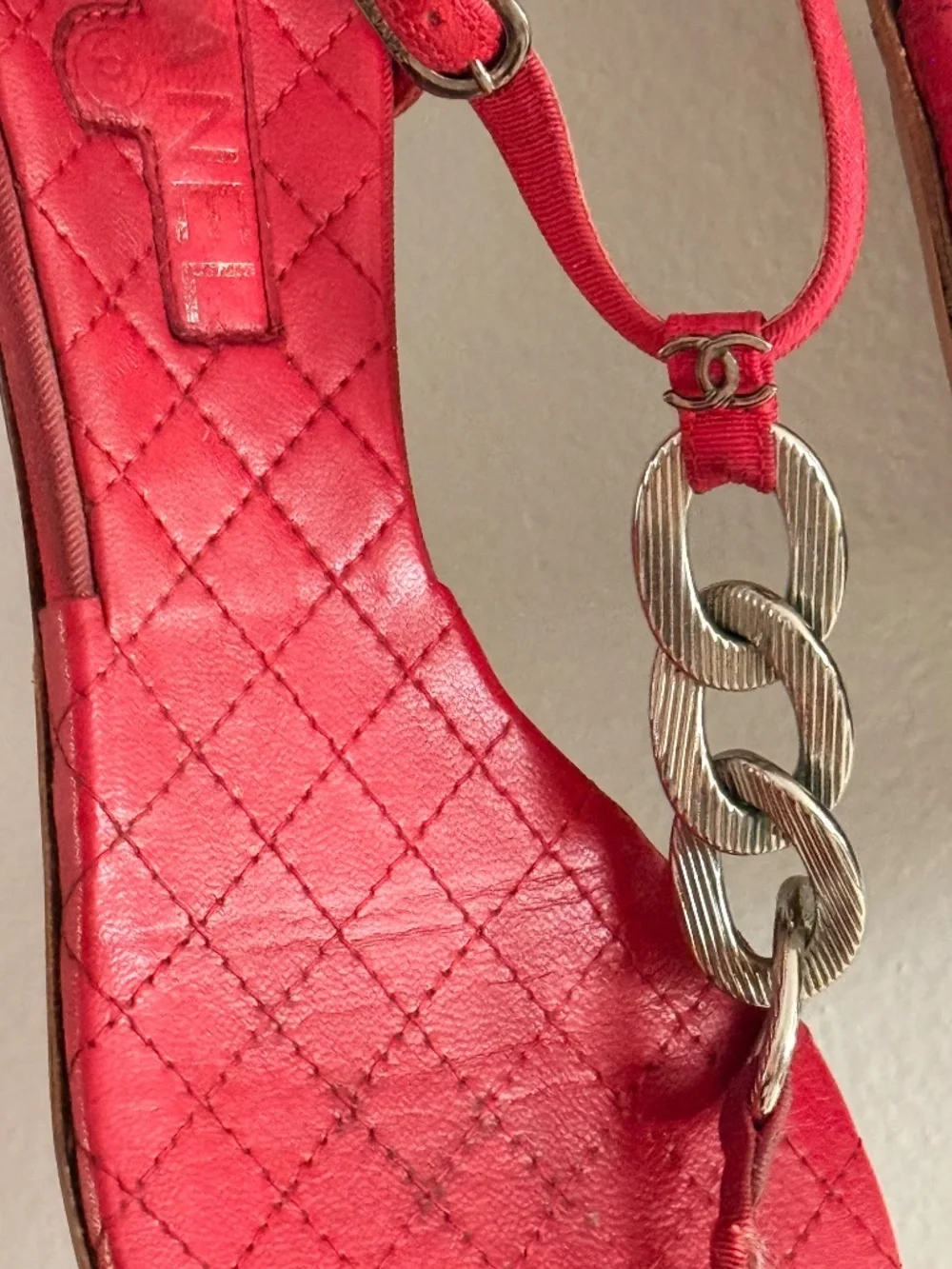 CHANEL Quilted Leather Chain Thong Sandals